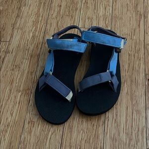 Teva Blue and Gray Strapped Sandals